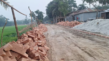 প্রধানমন্ত্রীর জন্য রাস্তা বানাতে ‘ইটভাড়া’ নিয়েছিল এলজিইডি