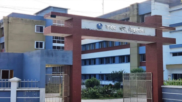 স্ত্রী গলায় ফাঁস দিয়েছে জানিয়ে শাশুড়িকে ফোন জামাতার স্ত্রী গলায় ফাঁস দিয়েছে জানিয়ে শাশুড়িকে ফোন জামাতার