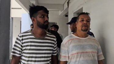 সাভারে এনসিপির সমাবেশস্থলে বিস্ফোরণের ঘটনায় গ্রেপ্তার ২ সাভারে এনসিপির সমাবেশস্থলে বিস্ফোরণের ঘটনায় গ্রেপ্তার ২