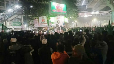 শাহবাগে অবরোধ চালিয়ে যাওয়ার ঘোষণা ইনকিলাব মঞ্চের