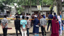 শরীয়তপুরে ৫০ ফুট জায়গা জুড়ে অস্বাভা‌বিক গরম, উৎস খুঁজছে ভূতত্ত্ব বিভাগ