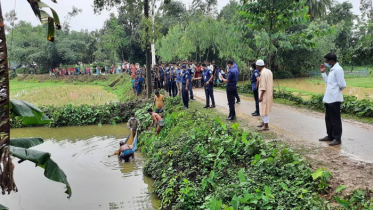 পুকুর থেকে কিশোরীর বস্তাবন্দি লাশ উদ্ধার