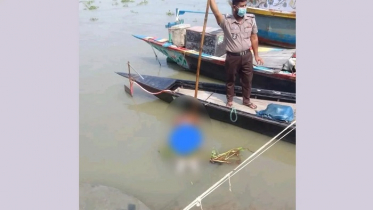 চৌহালীতে যমুনা নদী থেকে শিকলবাঁধা যুবকের মরদেহ উদ্ধার চৌহালীতে যমুনা নদী থেকে শিকলবাঁধা যুবকের মরদেহ উদ্ধার