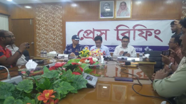 গোপন বৈঠক: ৫ প্রিজাইডিং কর্মকর্তাসহ মূলহোতা গ্রেপ্তার