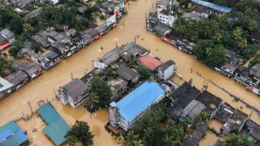 শ্রীলঙ্কায় ভয়াবহ বন্যা ও ভূমিধসে প্রাণহানি বেড়ে দাঁড়ালো ২০০ জনে শ্রীলঙ্কায় ভয়াবহ বন্যা ও ভূমিধসে প্রাণহানি বেড়ে দাঁড়ালো ২০০ জনে