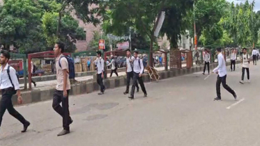 ঢাকা কলেজ ও সিটি কলেজের শিক্ষার্থীদের সংঘর্ষ, আহত ৪