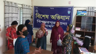 অবৈধভাবে সীমান্ত দিয়ে প্রবেশ করায় ৪ নারীকে আটক অবৈধভাবে সীমান্ত দিয়ে প্রবেশ করায় ৪ নারীকে আটক