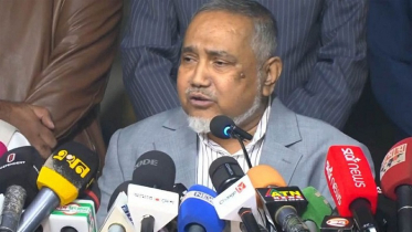 প্রশাসন ধীরে ধীরে একটি নির্দিষ্ট রাজনৈতিক দলের দিকে ঝুঁকছে: ডা. তাহের