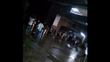 ভাসানী বিশ্ববিদ্যালয়ে আর্জেন্টিনা-মিসরের ম্যাচ ঘিরে সংঘর্ষ, আহত ২০ ভাসানী বিশ্ববিদ্যালয়ে আর্জেন্টিনা-মিসরের ম্যাচ ঘিরে সংঘর্ষ, আহত ২০