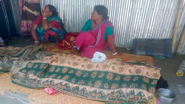 পূজায় শাড়ি না দেওয়ায় অভিমানে গৃহবধূর আত্মহত্যা