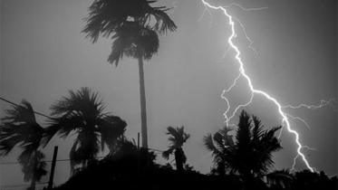 সারাদেশে বজ্রসহ বৃষ্টির আভাস