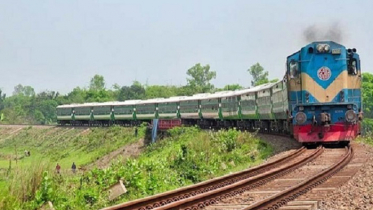 দাম বাড়ছে ট্রেনের টিকিটের