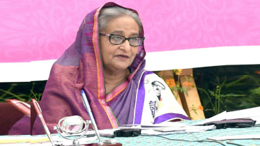 অধিকার আদায়ে নারীদের যোগ্যতা অর্জনের আহ্বান প্রধানমন্ত্রীর