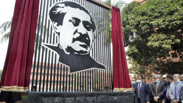 ‘বঙ্গবন্ধুর আদর্শকে হত্যা করতেই ধর্মান্ধরা ভাস্কর্য ভাঙচুর করেছে’