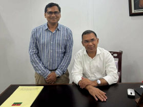 প্রধানমন্ত্রীর ব্যক্তিগত চিকিৎসক হিসেবে নিয়োগ পেলেন ডা. মনোয়ারুল কাদির বিটু প্রধানমন্ত্রীর ব্যক্তিগত চিকিৎসক হিসেবে নিয়োগ পেলেন ডা. মনোয়ারুল কাদির বিটু