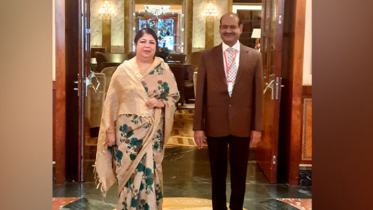 ভারতীয় লোকসভার স্পিকারের সঙ্গে শিরীন শারমিন চৌধুরীর সাক্ষাৎ