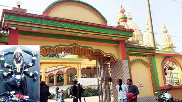 উজিরপুরে মন্দিরের স্বর্ণালংকার চুরির ঘটনায় আটক ৪