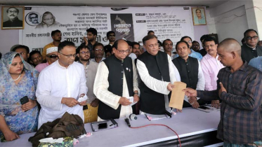 দুর্গত মানুষের পাশে আওয়ামী লীগই থাকে, বিএনপি থাকে না: তথ্যমন্ত্রী