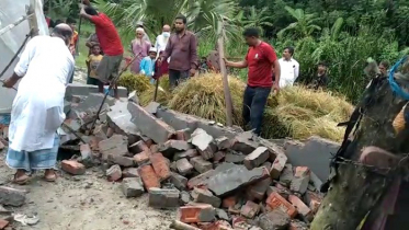 মোড়েলগঞ্জে ইউএনওর উদ্যোগে সরকারি সড়ক দখলমুক্ত