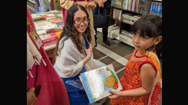 হঠাৎ বুকশপ বাতিঘরে জাইমা রহমান