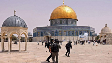 ‘বিজয়’ দাবির মধ্যে আল-আকসায় ফের উত্তেজনা