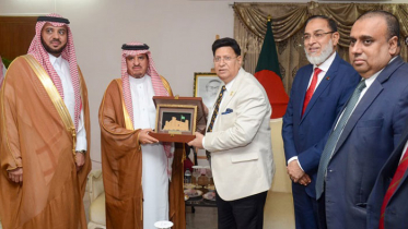 হজযাত্রীদের ইমিগ্রেশন ঢাকা থেকেই সম্পন্ন হবে: মোমেন