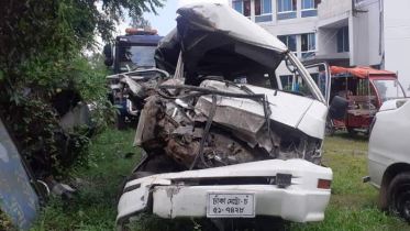 রংপুরে বাস-অ্যাম্বুলেন্স সংঘর্ষে শিশুসহ নিহত ৩