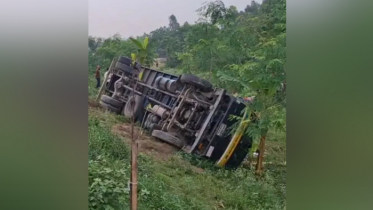 ঢাকা-টাঙ্গাইল মহাসড়কে ট্রাক উল্টে নিহত ১৫ ঢাকা-টাঙ্গাইল মহাসড়কে ট্রাক উল্টে নিহত ১৫