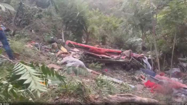 ভারতে বাস খাদে পড়ে ২৬ জনের মৃত্যু