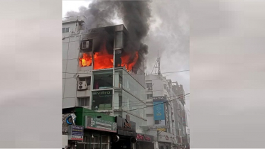 বারিধারায় বহুতল ভবনে আগুন, নিয়ন্ত্রণে ৬ ইউনিট