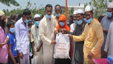 ব্রাহ্মণবাড়িয়ায় দরিদ্রদের মাঝে ঈদ সামগ্রী বিতরণ