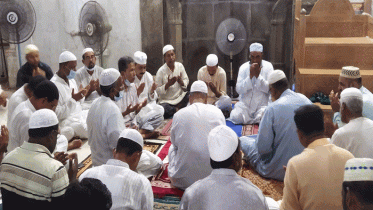 সাংসদ শেখ হেলাল উদ্দিনের মায়ের সুস্থতা কামনায় দোয়া মাহফিল