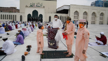 যথাযোগ্য মর্যাদায় সারাদেশে পবিত্র ঈদুল ফিতর উদযাপন