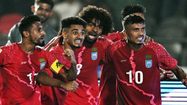 হামজার করা গোলে শুরুতেই  লিড বাংলাদেশের