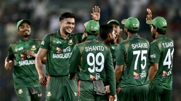 তাসকিনকে নিয়ে ১৫ জনের বিশ্বকাপ দল ঘোষণা