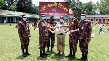 মৌলভীবাজারে বিজিবির উদ্যোগে ৮১৩ পরিবারের মাঝে ত্রাণ বিতরণ