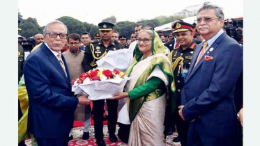 স্বাধীনতা দিবসে রাষ্ট্রপতির সংবর্ধনায় প্রধানমন্ত্রীর যোগদান