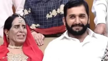 সাঁইত্রিশের বর, বিয়ে করলেন ৭০ বছরের বৃদ্ধাকে! 