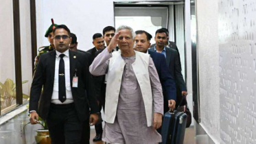 দেশে ফিরেছেন প্রধান উপদেষ্টা