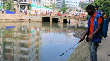 ‘খালে বর্জ্য নিক্ষেপকারীদের চিহ্নিত করে ব্যবস্থা নেয়া হবে’