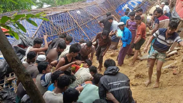 রোহিঙ্গা ক্যাম্পে পাহাড়ধসে ৫ শিক্ষার্থীর মৃত্যু, আটকা পড়েছে বহু রোহিঙ্গা ক্যাম্পে পাহাড়ধসে ৫ শিক্ষার্থীর মৃত্যু, আটকা পড়েছে বহু