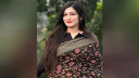 নিষিদ্ধ ছাত্রলীগ নেত্রীকে আটক করে পুলিশে দিল শিক্ষার্থীরা