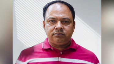 ৬টি কাভার্ডভ্যান আত্মসাতের ‘মাস্টারমাইন্ড’ জামাল গ্রেপ্তার ৬টি কাভার্ডভ্যান আত্মসাতের ‘মাস্টারমাইন্ড’ জামাল গ্রেপ্তার