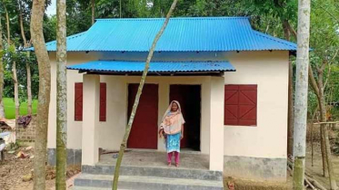 চুনারুঘাটে প্রধানমন্ত্রীর দেওয়া ঘর পেয়েছে ১৮ পরিবার