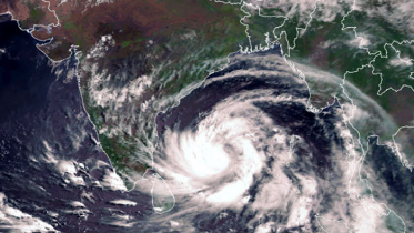 সুপার সাইক্লোনের আশঙ্কা