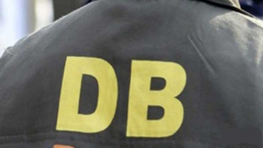 সিদ্ধিরগঞ্জে ডিবি পরিচয়ে ব্যবসায়ির ৩৮ লাখ টাকা ছিনতাই