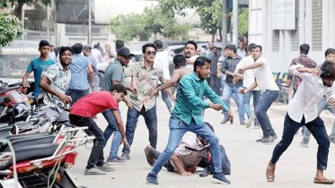 ছাত্রলীগের ৩২ নেতাকর্মীর বিরুদ্ধে মামলা