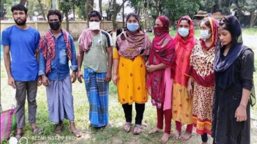 নওগাঁর সাপাহার সীমান্তে ৮ নারী পুরুষকে বিএসএফের পুশইন
