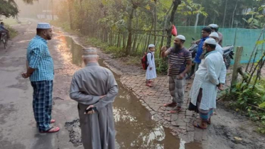 রাস্তা থেকে মৃত নবজাতক উদ্ধার