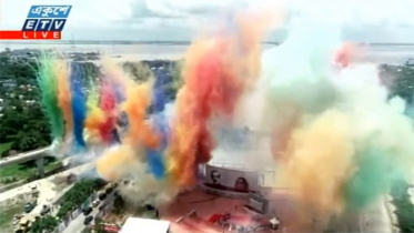 খুলল স্বপ্নের দুয়ার খুলল স্বপ্নের দুয়ার